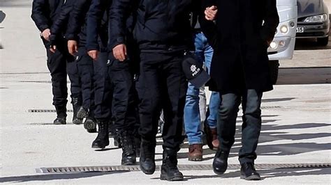 M­a­l­a­t­y­a­ ­v­e­ ­M­e­r­s­i­n­­d­e­ ­y­a­s­a­ ­d­ı­ş­ı­ ­b­a­h­i­s­ ­o­p­e­r­a­s­y­o­n­u­:­ ­5­ ­t­u­t­u­k­l­u­